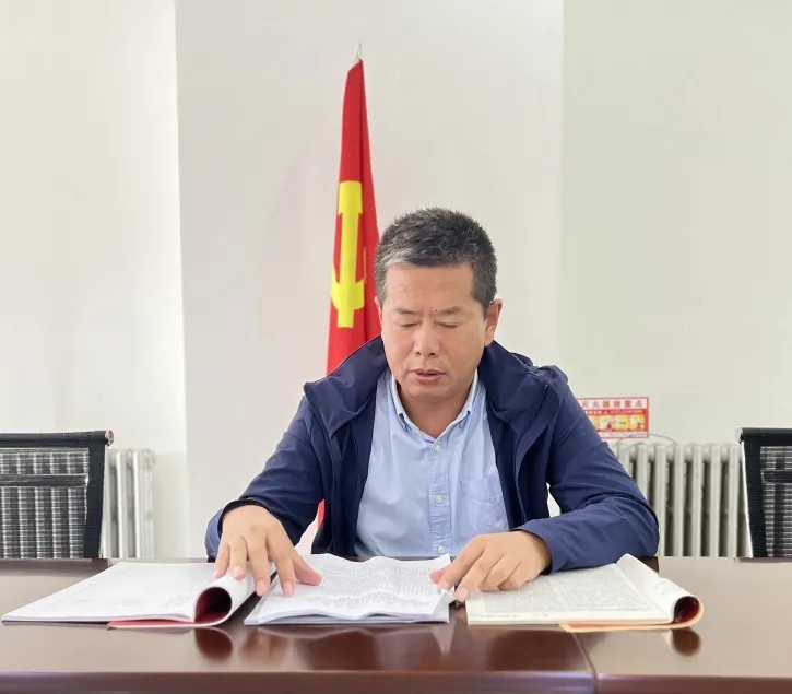 深學(xué)促成長(zhǎng) 篤行顯擔(dān)當(dāng)——錦州市渤海中等職業(yè)技術(shù)學(xué)校黨支部召開黨員專題研討會(huì)
